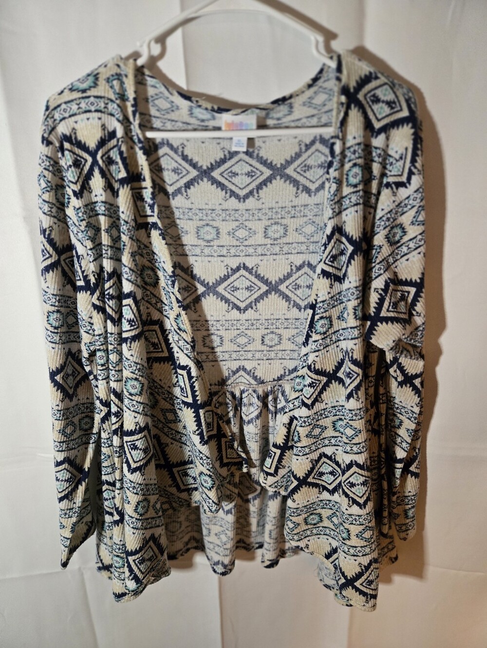 LuLaRoe Cream, Navy & Teal Geometric Open Cardigan